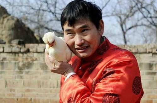 老汪爆料大衣哥视频播放,大衣哥视频播放背后的惊人真相  第1张